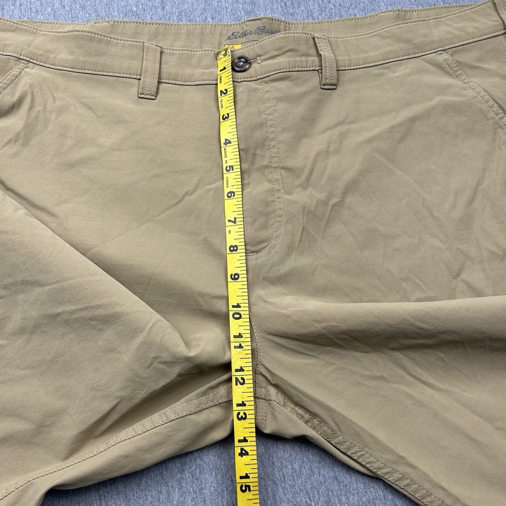Eddie Bauer Travex Shorts Men's 44 Khaki Flat Front 10" Inseam Outdoor Hiking - Picture 6 of 15